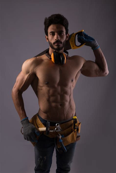 Bailey hispanic single men